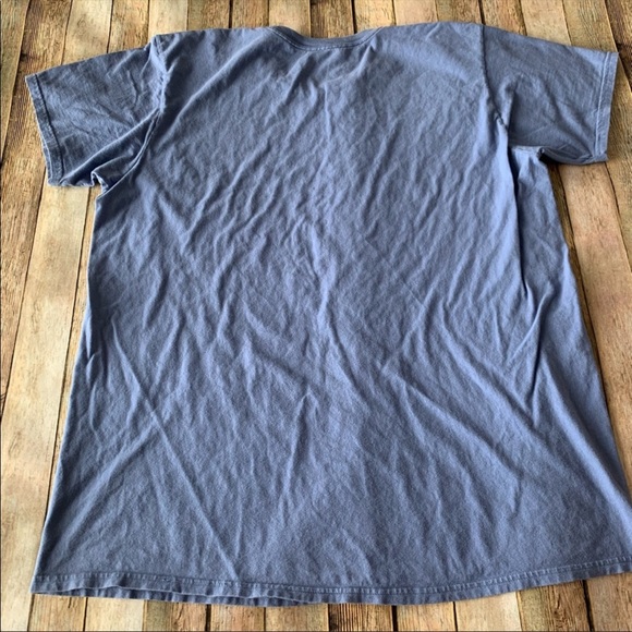 Disneyland men’s short sleeve Crewneck tee shirt - Picture 6 of 6